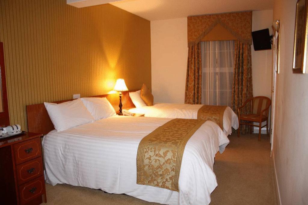  The Belfray Country Inn Derry